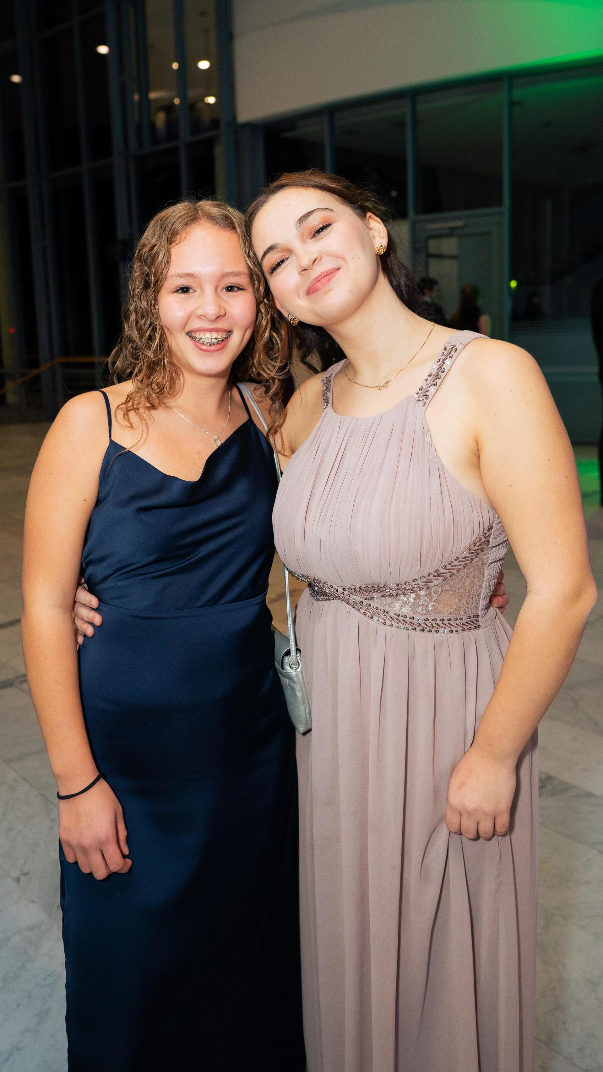 Abschlussball der Weidener Gymnnasien in der Max-Reger-Halle 2025 (Bild: Hannes Stock)