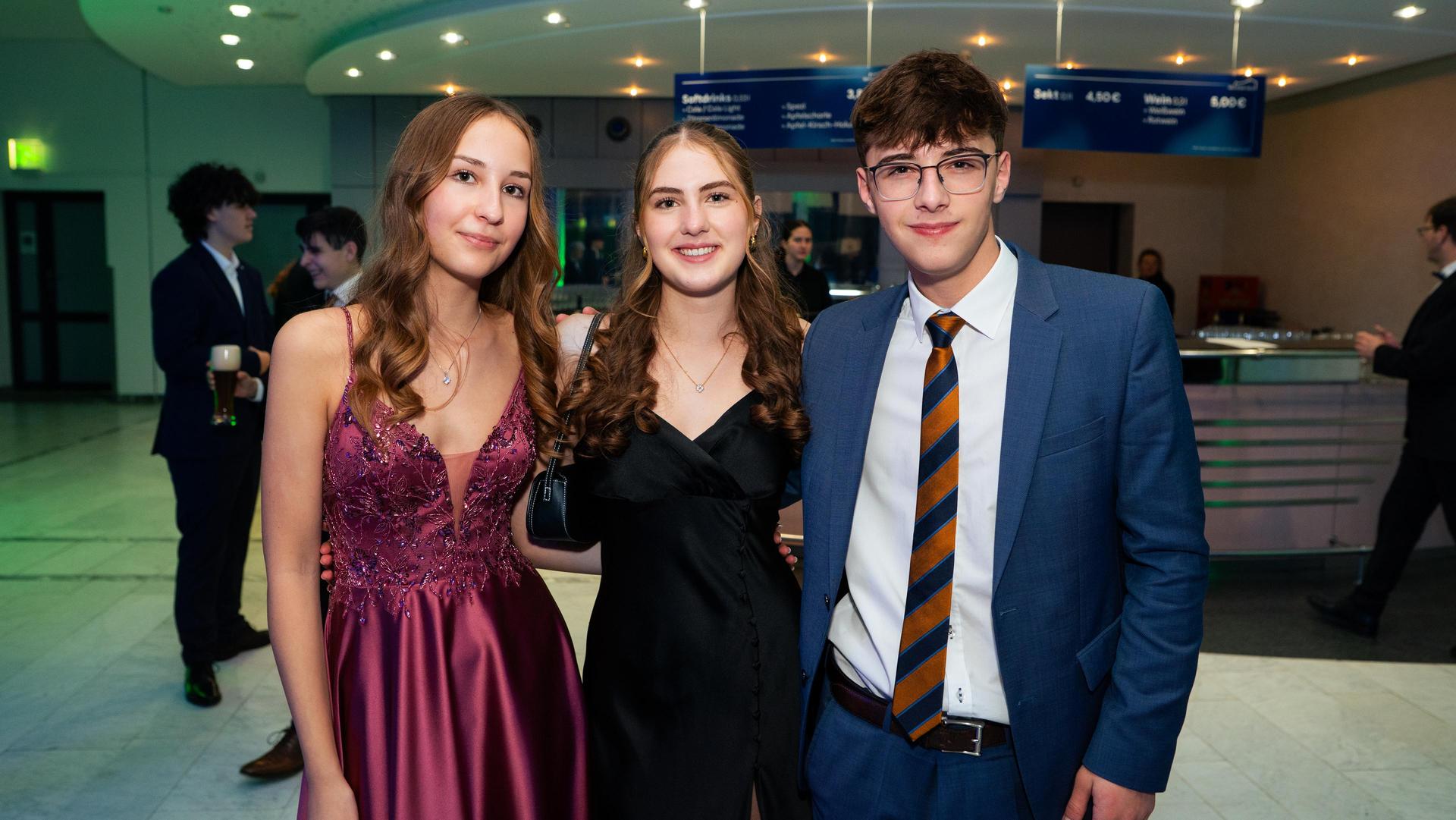 Abschlussball der Weidener Gymnnasien in der Max-Reger-Halle 2025 (Bild: Hannes Stock)