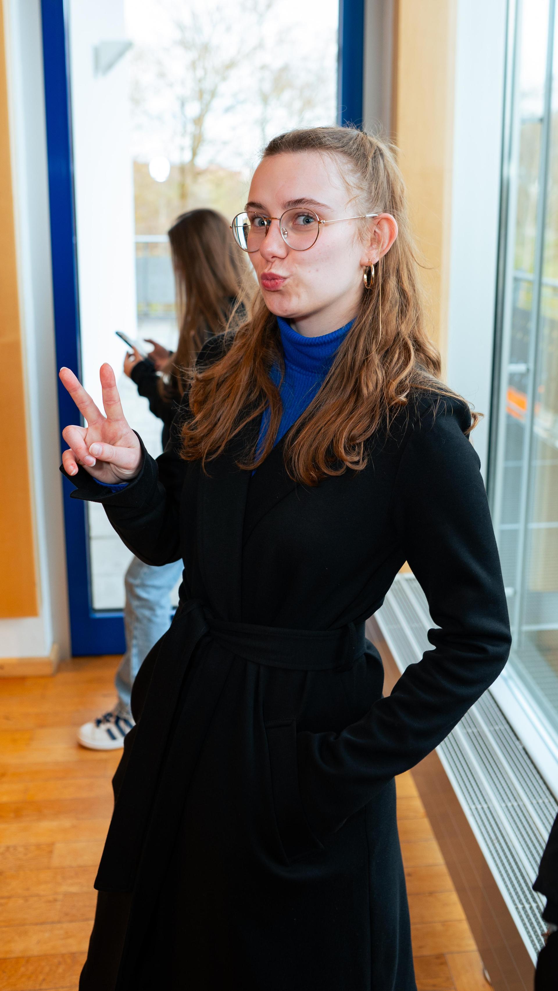 Beim Nachtflohmarkt am Freitag in Neustadt/WN herrschte bis 22 Uhr reges Treiben. (Bild: Hannes Stock)