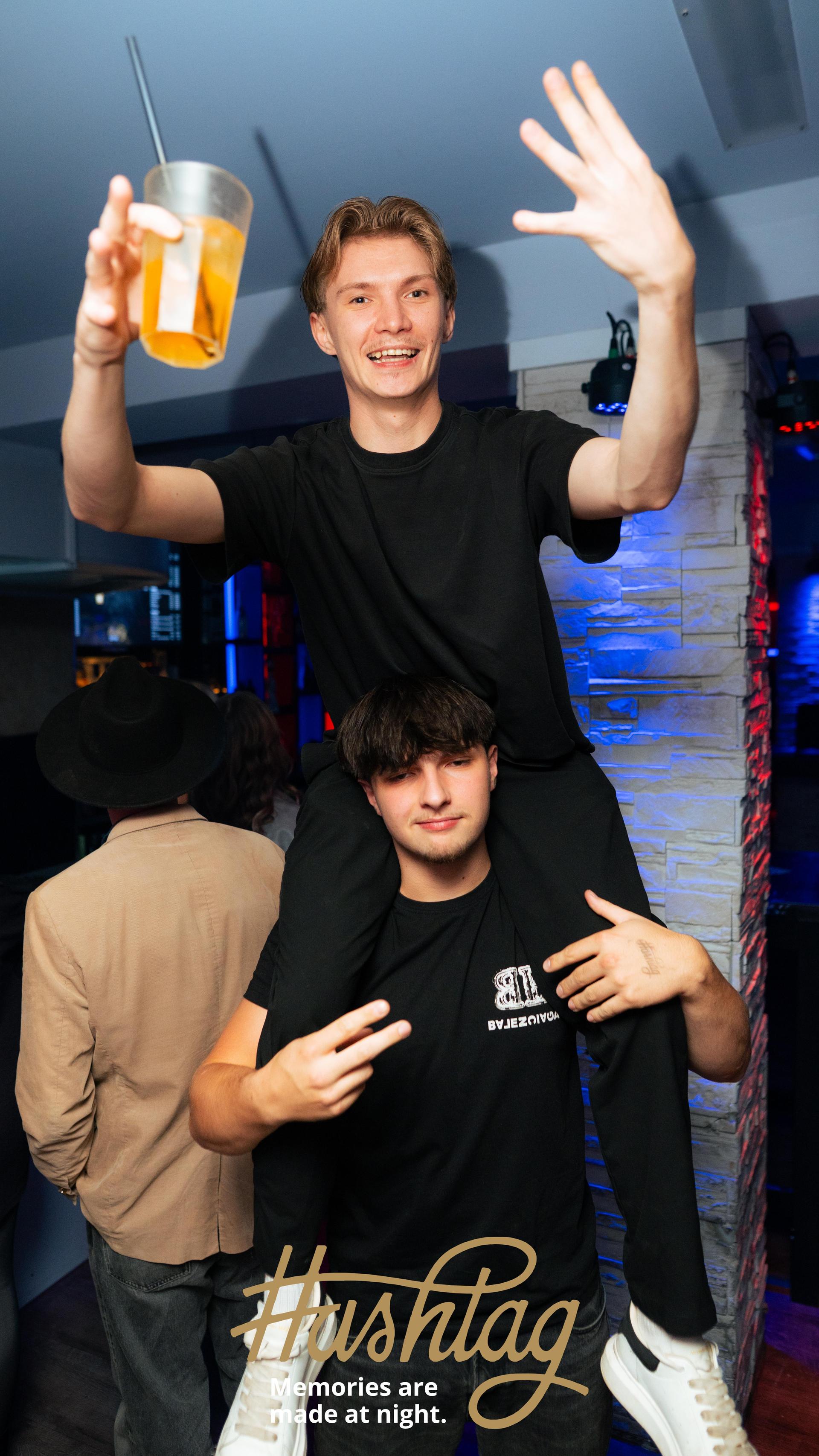 Sommerclosing Schülerparty im Hashtag! (Bild: Hannes Stock)