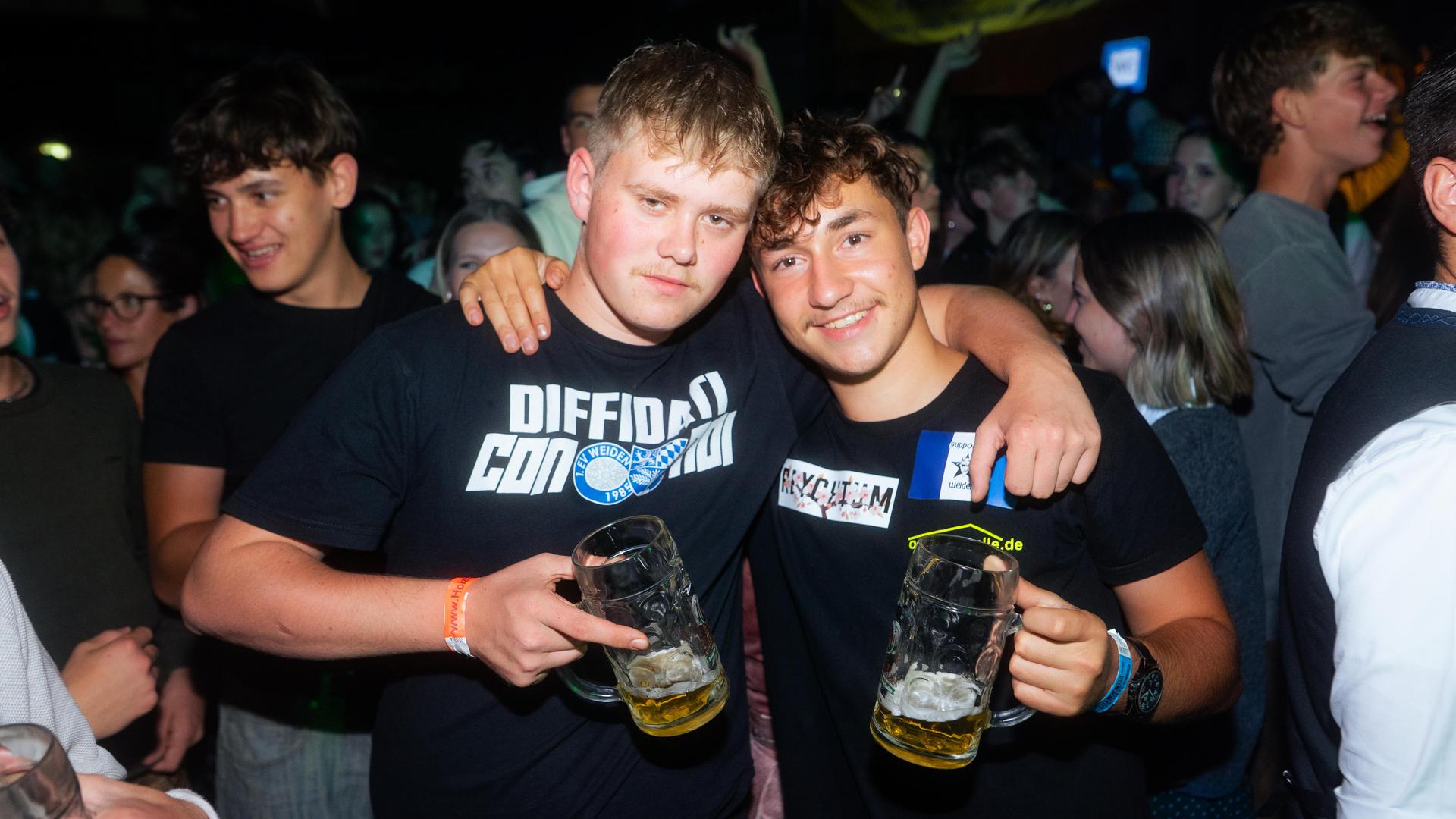 Die Fotos vom Samstagabend am Wurzer O&#39;Schnitt 2025. (Bild: Hannes Stock)