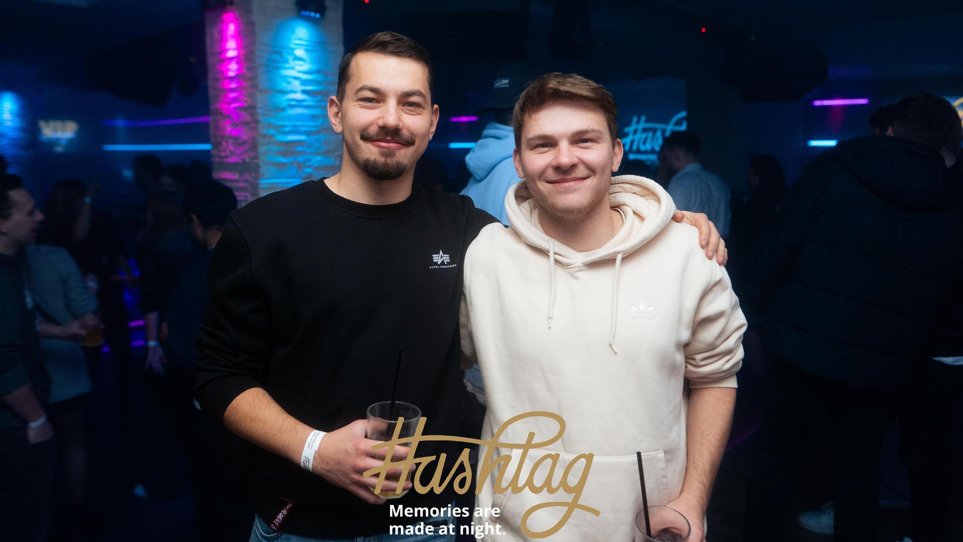 „Deine 2000er im Hashtag”: Die Bilder vom Freitag. (Bild: Hannes Stock)