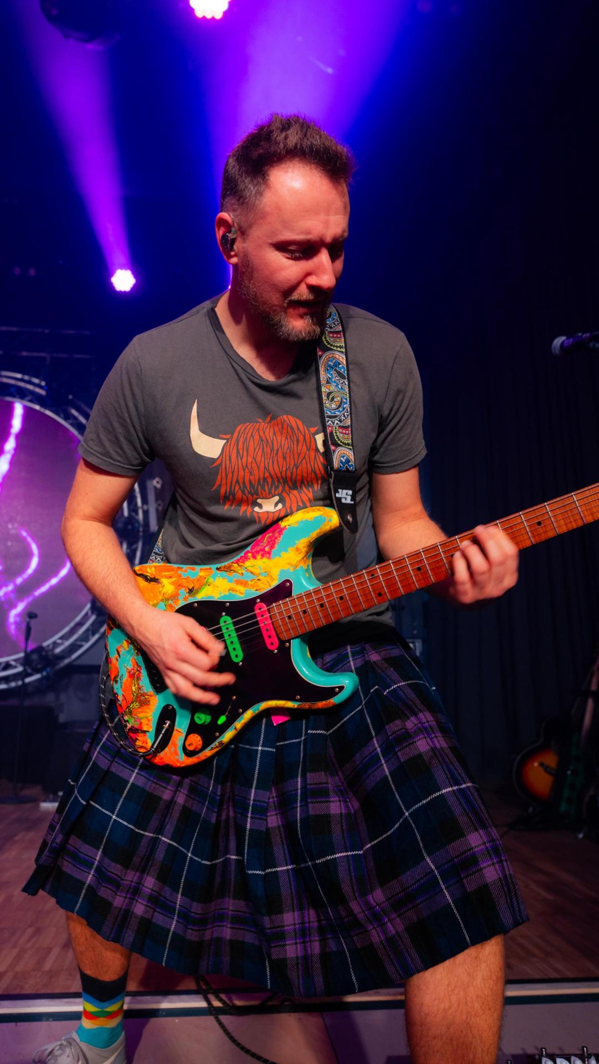 Am Sportlerball in Schirmitz gings mit Vollgas weiter im Faschingstreiben.  (Bild: Hannes Stock)