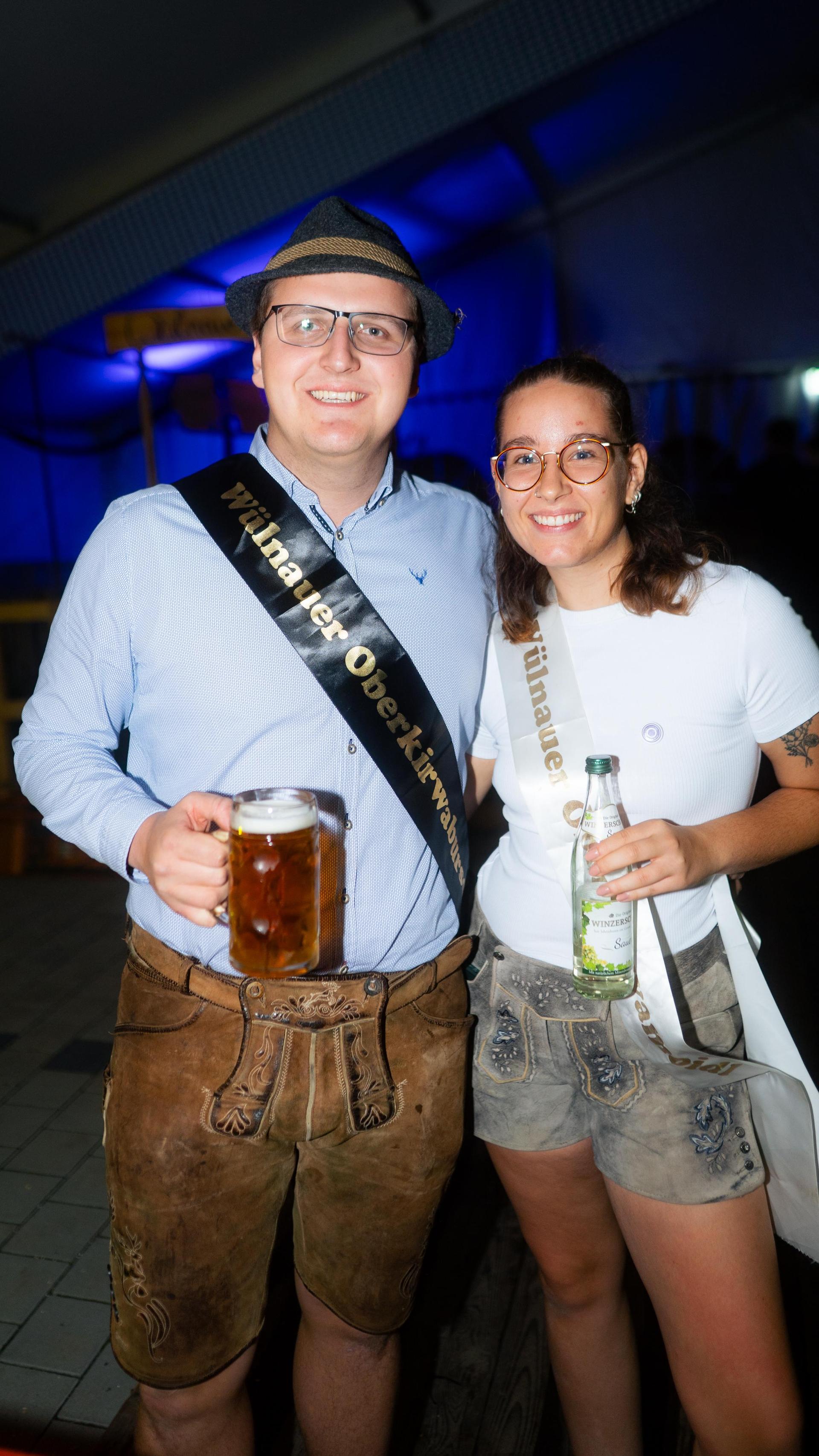 Bilder vom Freitagabend zur Kirwa in Luhe-Wildenau. (Bild: Hannes Stock)