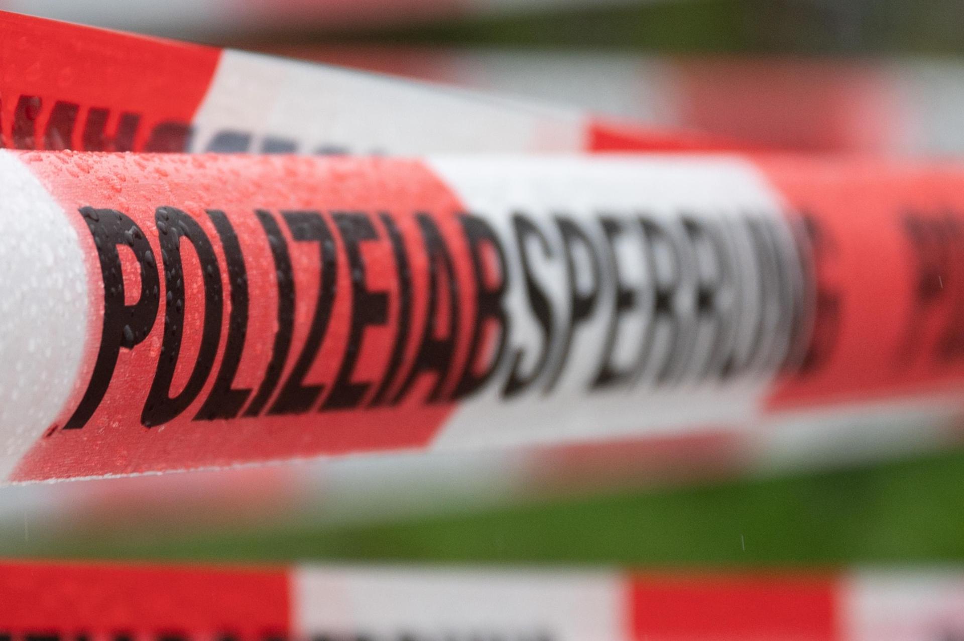 Ein Geisterfahrer war am Mittwochabend auf der A 93 bei Regensburg unterwegs. Die Polizei sucht Zeugen.  (Symbolbild: Sebastian Kahnert)