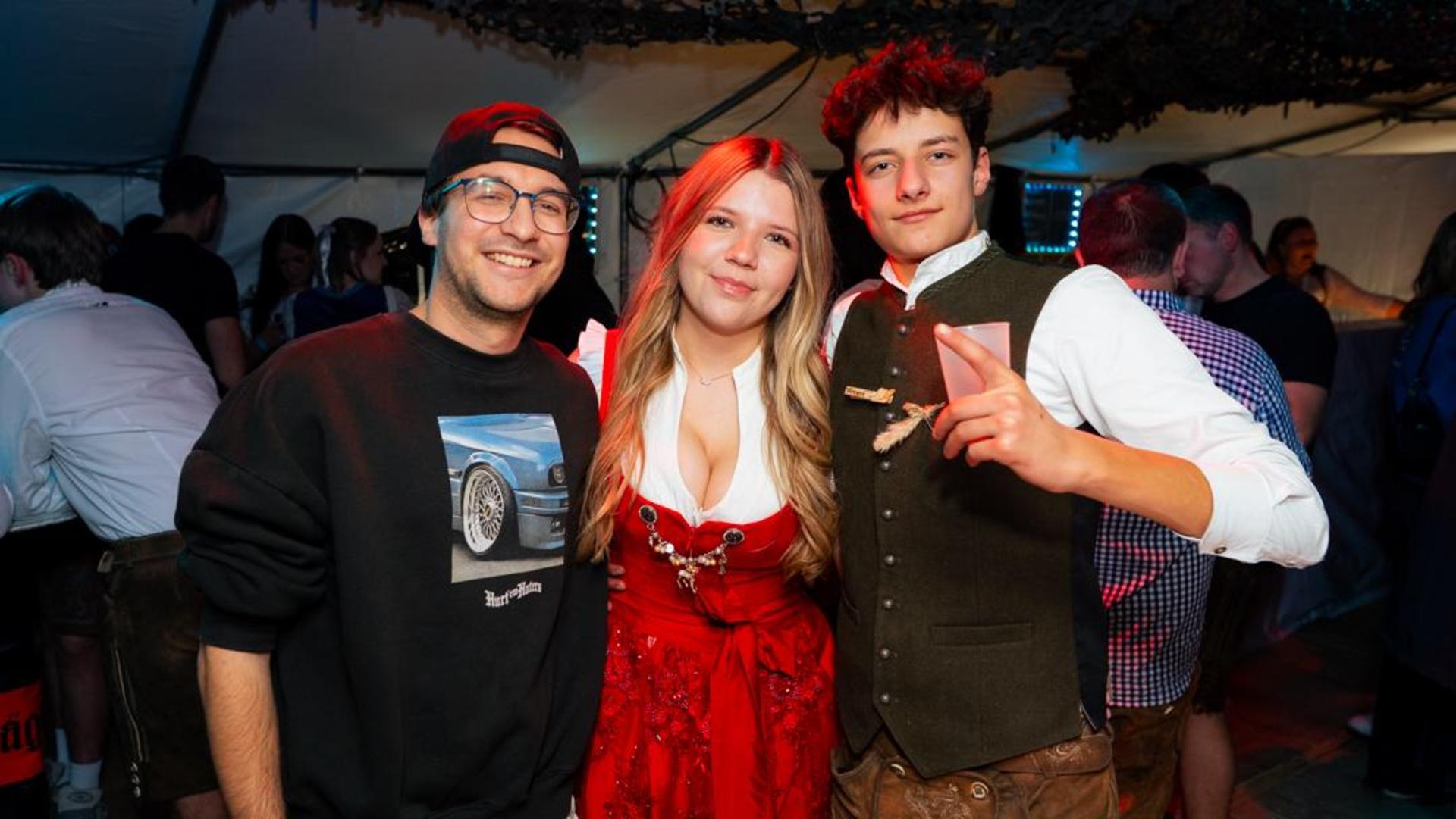 Unser Fotograf war für euch auf der Kirwa in Schwarzenbach. (Bild: Hannes Stock)