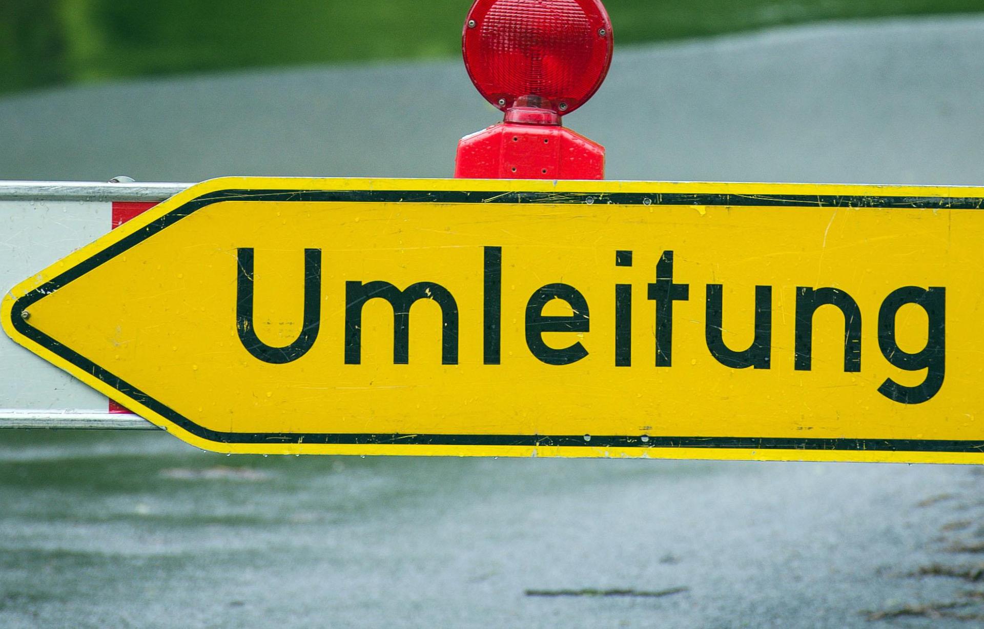 Die NEW19 wird Ende Mai zwischen Pfaffenreuth und Windischeschenbach/Dietersdorf gesperrt. (Symbolbild: David Ebener/dpa)