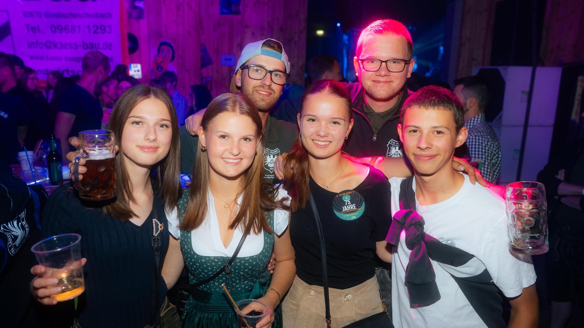 Die Fotos vom Samstagabend am Wurzer O&#39;Schnitt 2025. (Bild: Hannes Stock)
