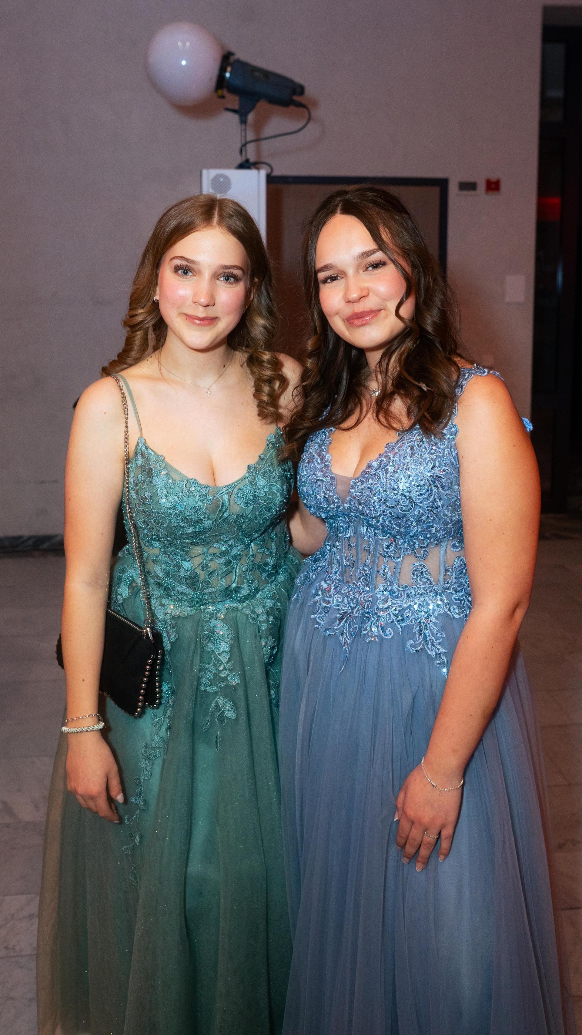 So war der Abschlussball der Realschulen in Weiden. (Bild: Hannes Stock)