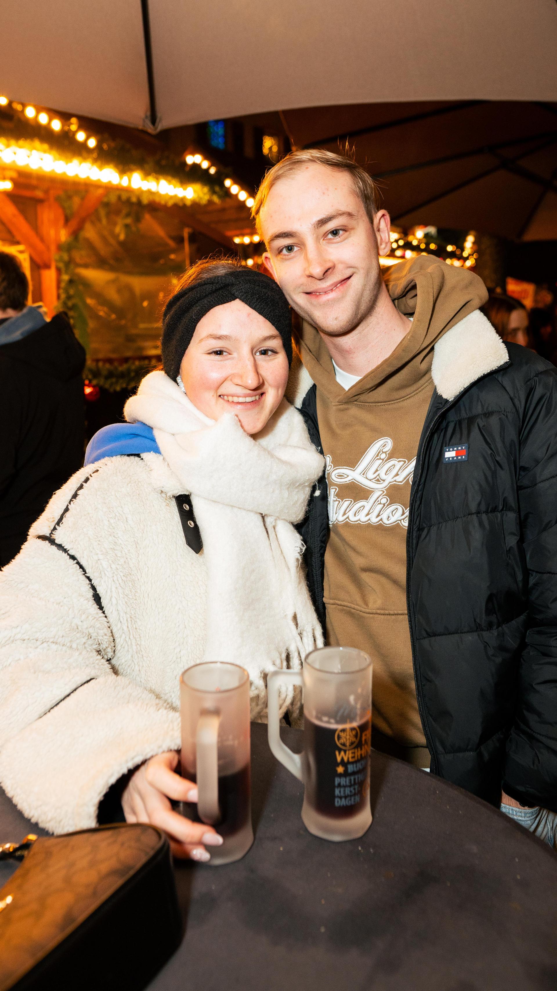 Fotos vom Weidener Weihnachtsmarkt am Freitag.  (Bild: Hannes Stock)