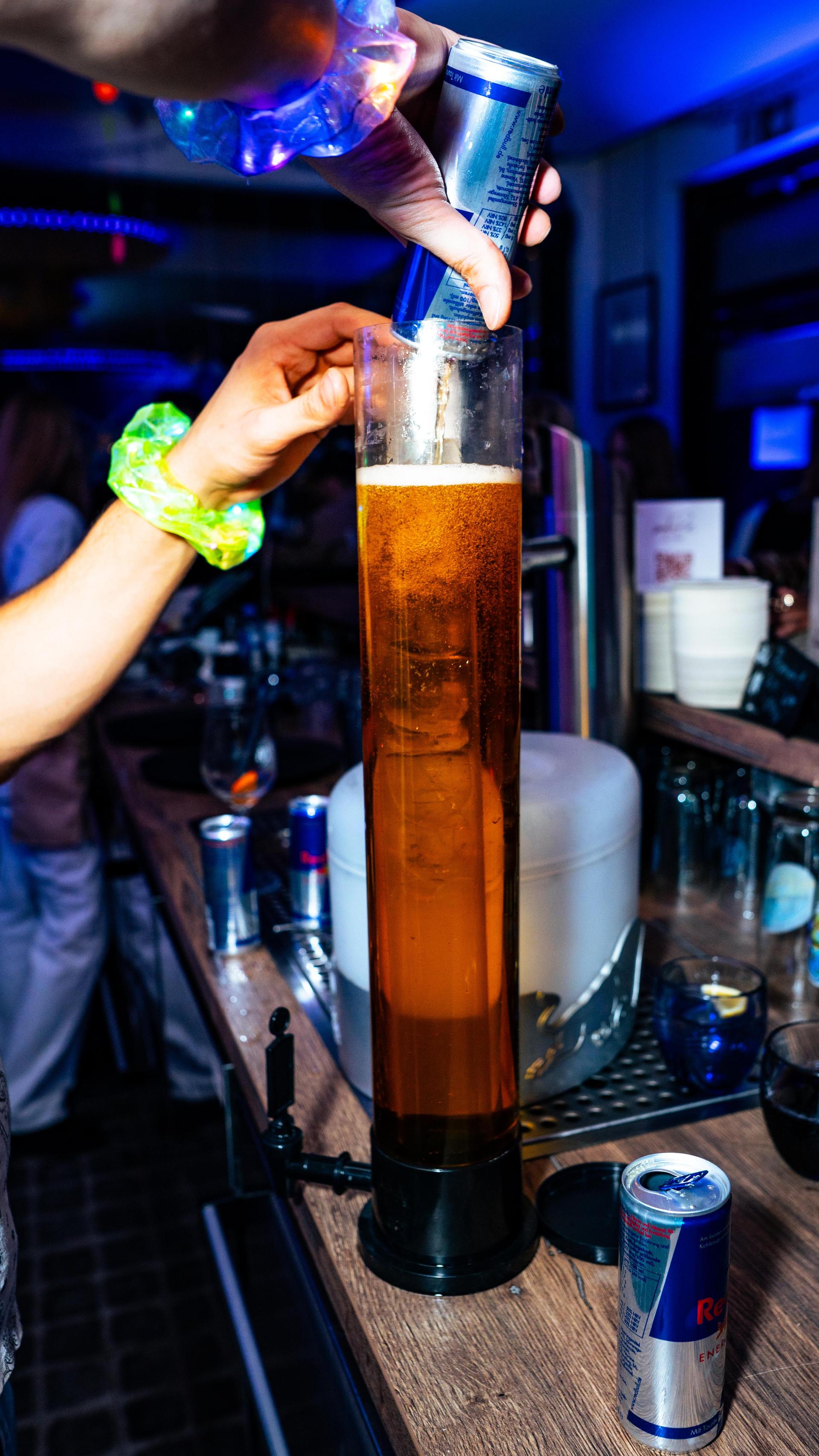 Am Freitag habt ihr beim Feiern in der SantoRino Bar ordentlich Gas gegeben. (Bild: Hannes Stock)