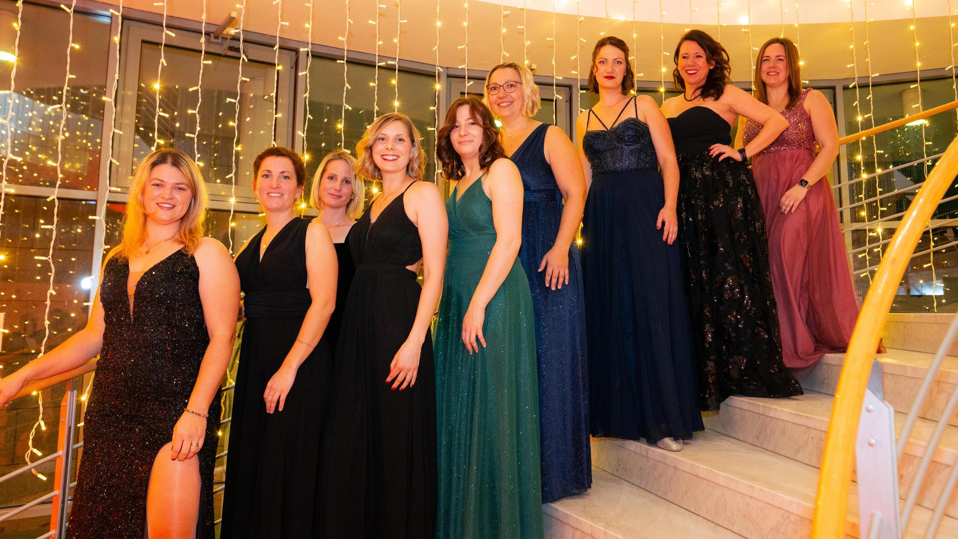 Am Samstag wurde es in der Weidener Max-Reger-Halle außergewöhnlich festlich. (Bild: Hannes Stock)