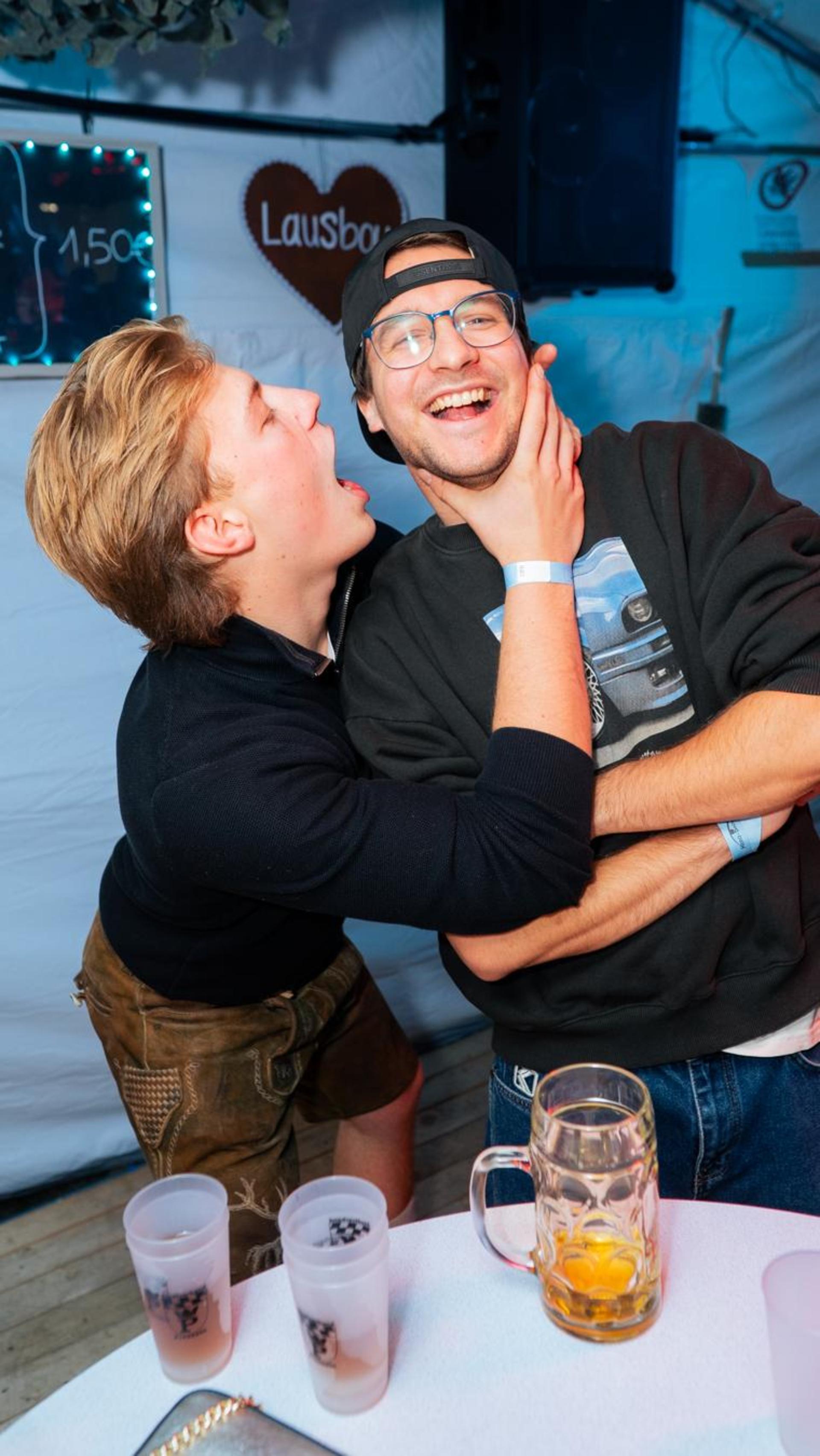 Unser Fotograf war für euch auf der Kirwa in Schwarzenbach. (Bild: Hannes Stock)