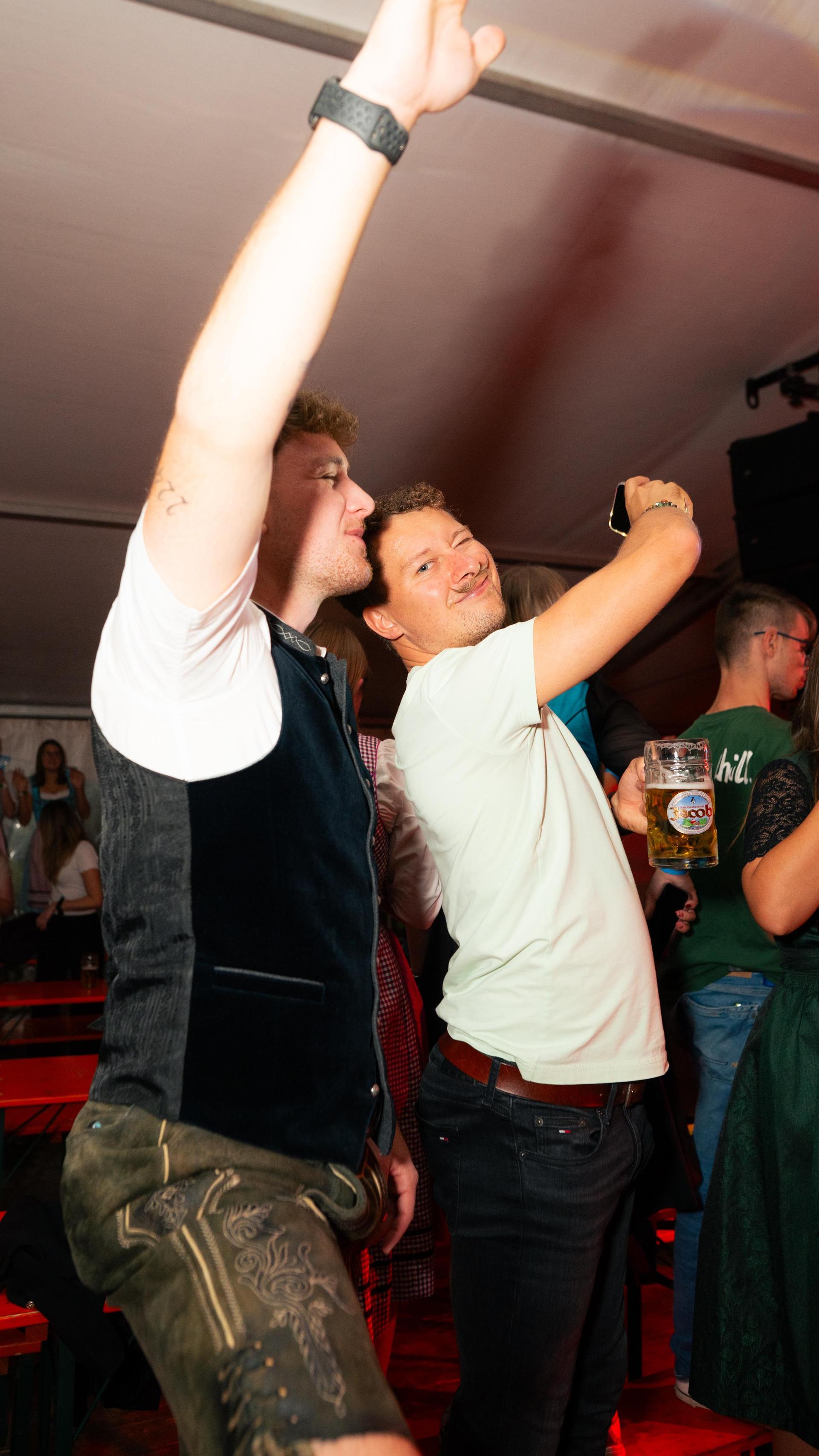 Die Highlights am Samstag bei der Kirchweih der DJK Weiden. (Bild: Hannes Stock)